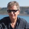 Dr Des McLernon