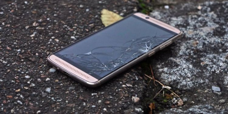 Technology to toughen mobile phone screens