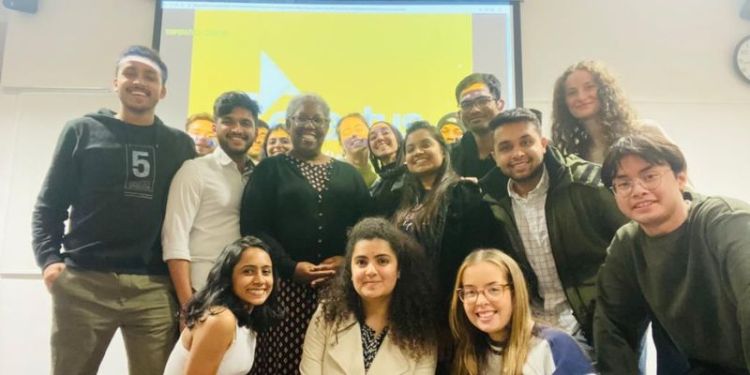 A group of students from the ENACTUS group.