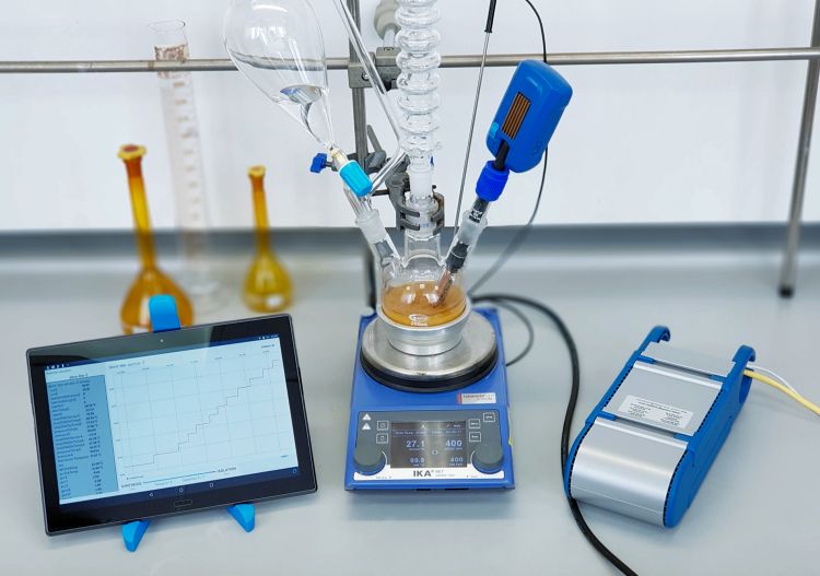 New collaboration to transform chemistry experiments