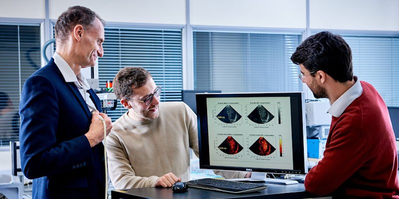 Ultrasonics Professors Steve Freear and David Cowell